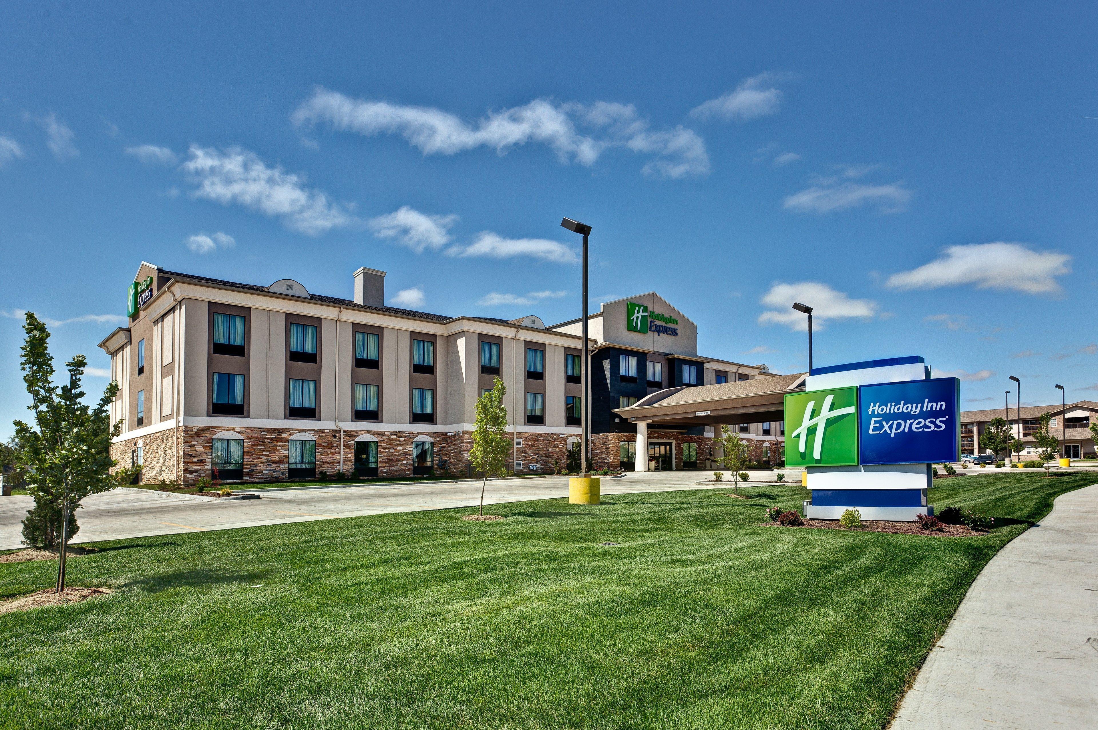 Holiday Inn Express Hutchison By Ihg Hutchinson Exteriér fotografie