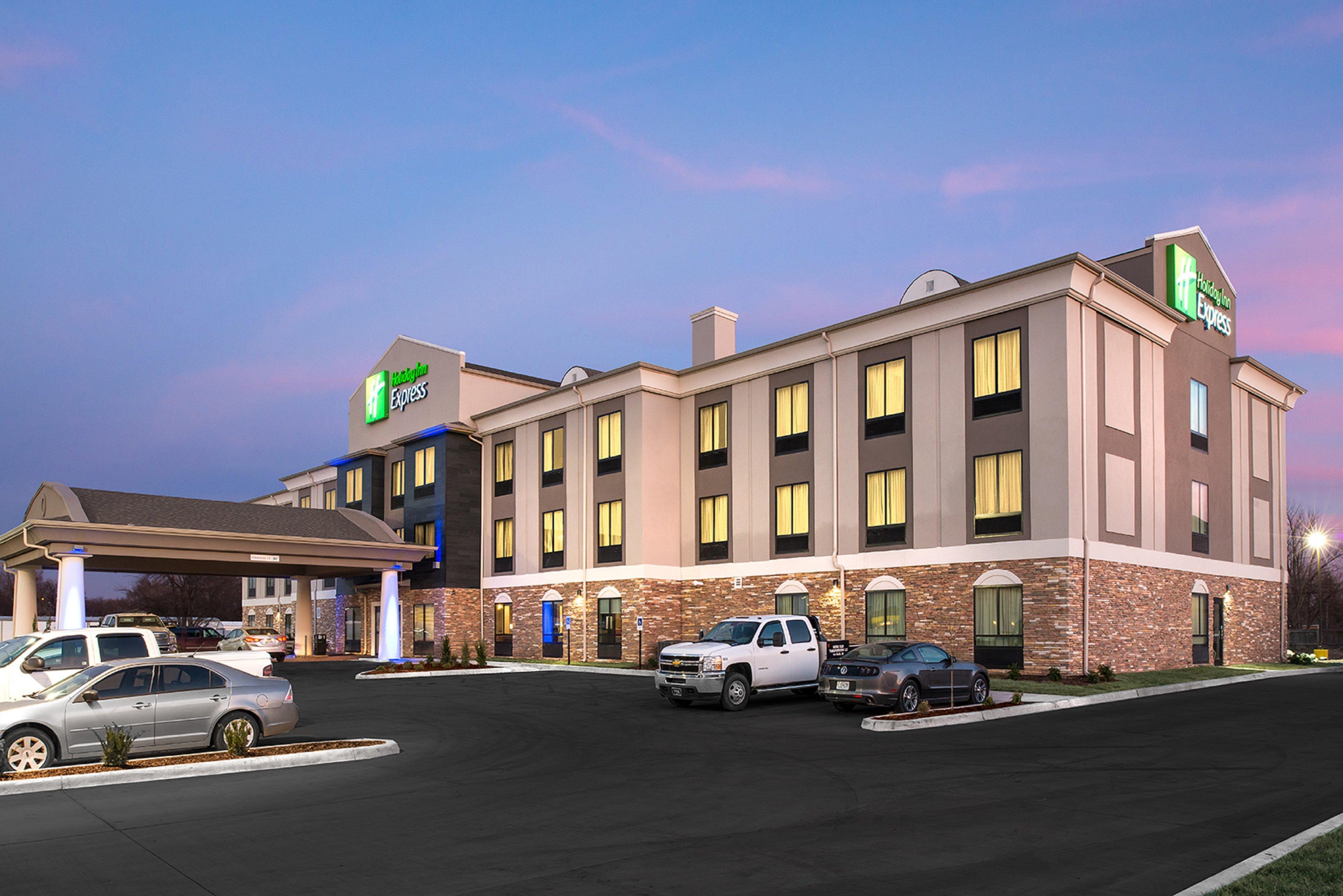Holiday Inn Express Hutchison By Ihg Hutchinson Exteriér fotografie